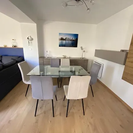 La Maison 